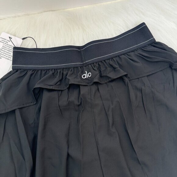 Alo Black Double Layer Sports Shorts Women's Size M - Picture 5 of 9